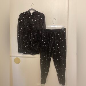 Simply Vera Lounge Set